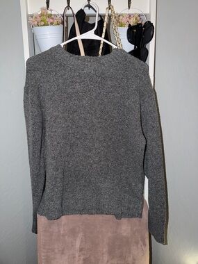 American Eagle Cozy Crewneck Grey Women's Sweater